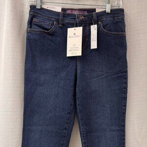 NWT Gloria Vanderbilt Amanda Slimming Jeans - 4PS